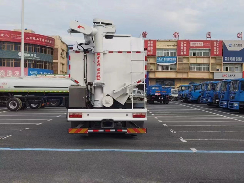 ����ǰ��������15����ɢ�b����\(y��n)ݔ܇